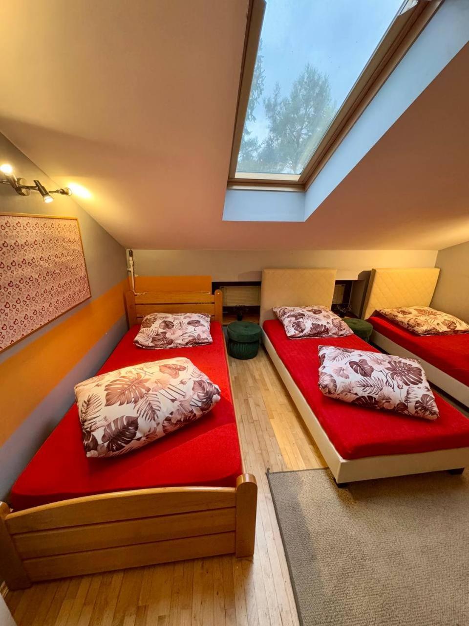 Vector Home Warschau Exterior foto